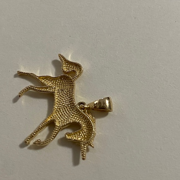 18K Gold Unicorn Pendant Only - Picture 3 of 5